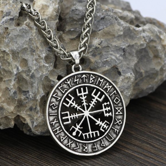 Nordic Compass Other - 💗HP💗Stainless Steel Nordic Compass 2 Sided Pendant Necklace Box Chain
